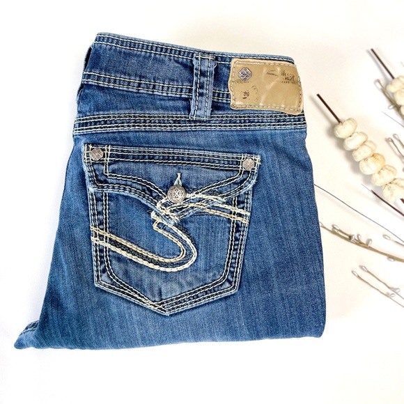 32x33 Suki Silver Jeans